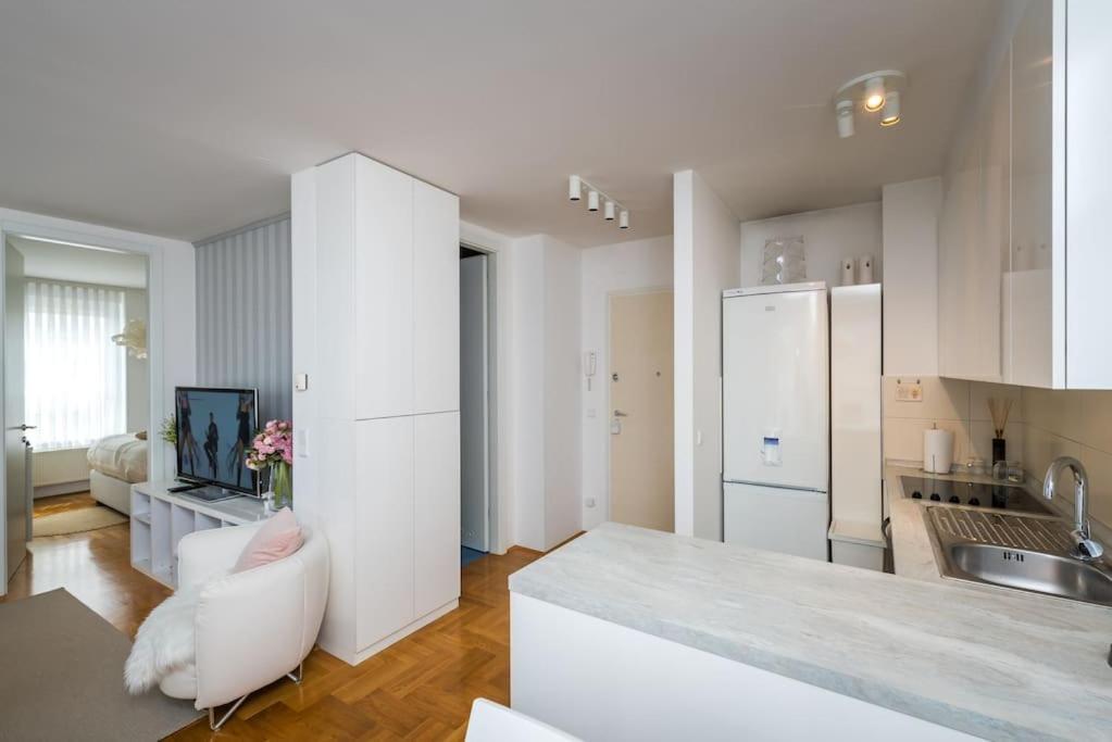 Luxury Cozy Apartment Mila Zagreb Exterior photo